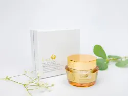 Kem Dưỡng Khóa Trắng Ban Ngày Lasally