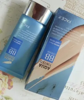 Kem nền BB Cream Aqua tinted The Face Shop