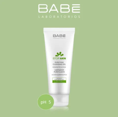 Sữa rửa mặt cho da dầu mụn Babe Stop AKN Purifying Cleansing Gel