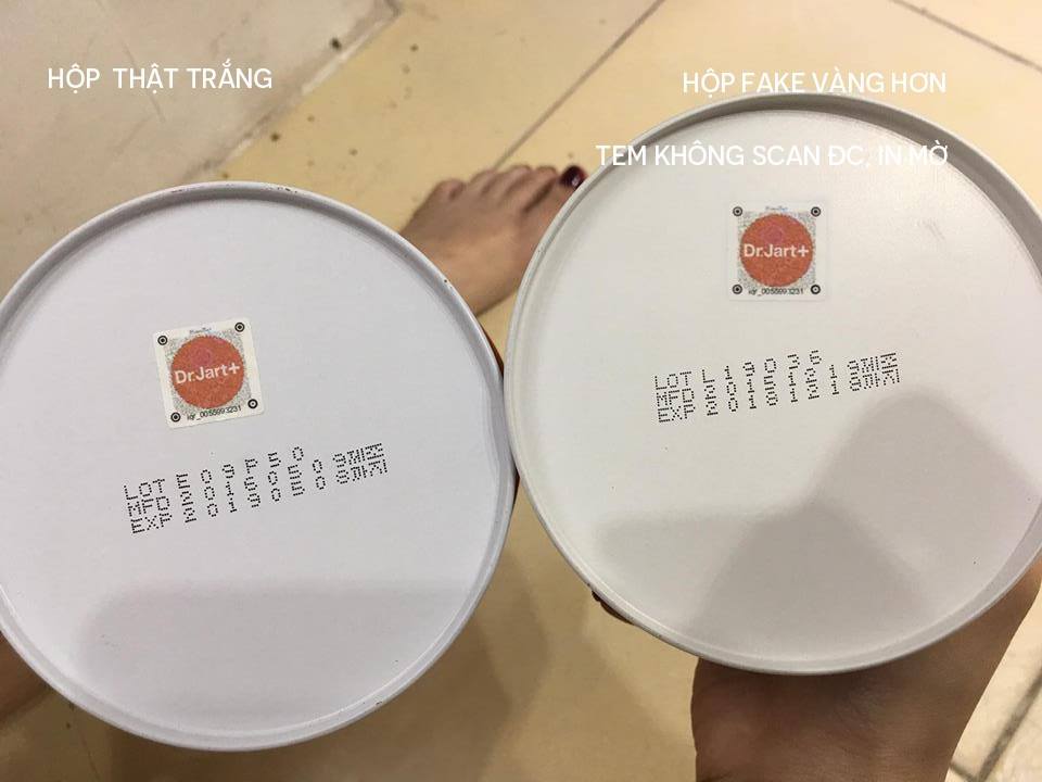 Cách phân biệt V7 Toning Light hàng thật và Fake