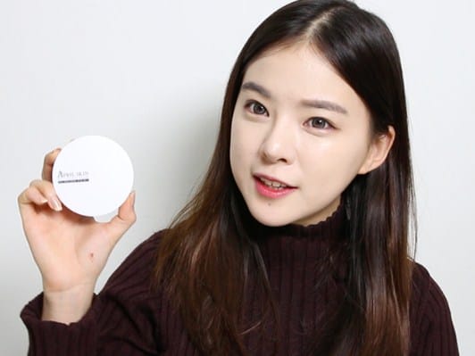 Review phấn nước ma thuật April Skin và những cách đơn giản phân biệt phấn nước April Skin thật giả