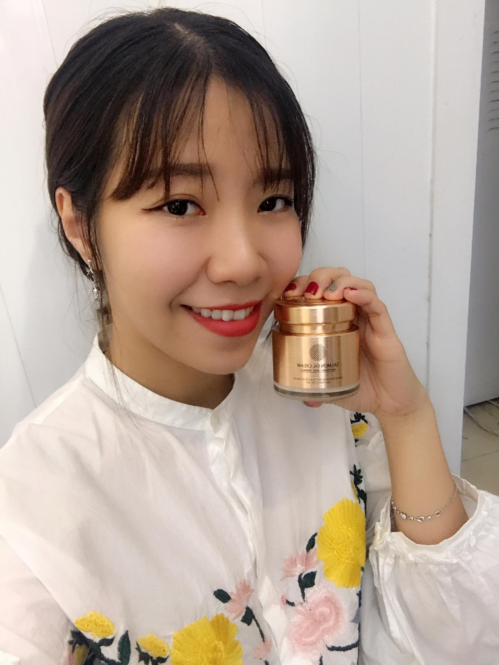 Kem dưỡng da cá hồi SALMON OIL CREAM có tốt không? Review