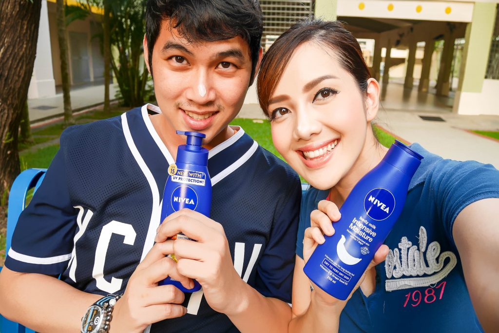 Sữa Dưỡng Thể Giữ Ẩm Phục Hồi Chuyên Sâu Nivea - 250ml 1