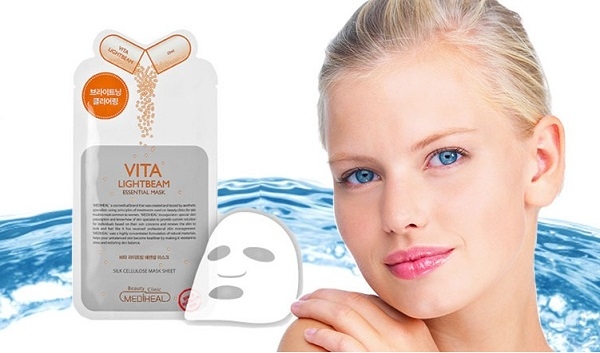Mặt nạ giúp da trắng hồng Mediheal Vita Lightbeam Essential Mask
