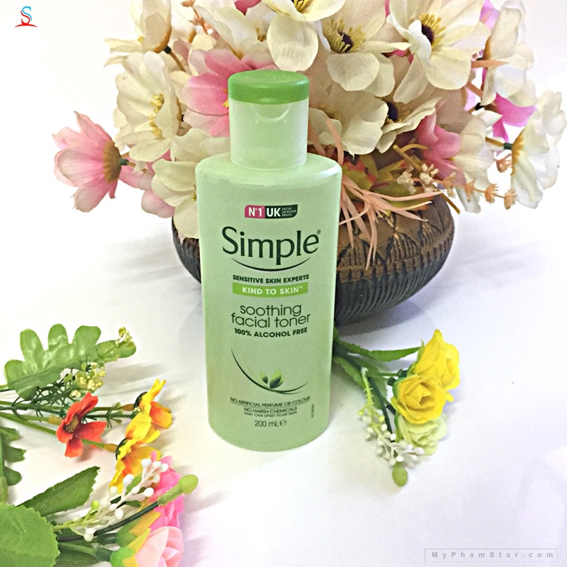 Nước hoa hồng Simple Kind to Skin Soothing Facial Toner