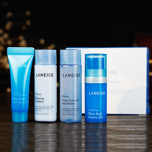 Set dưỡng ẩm Laneige Moisture Trial Kit 4 Items