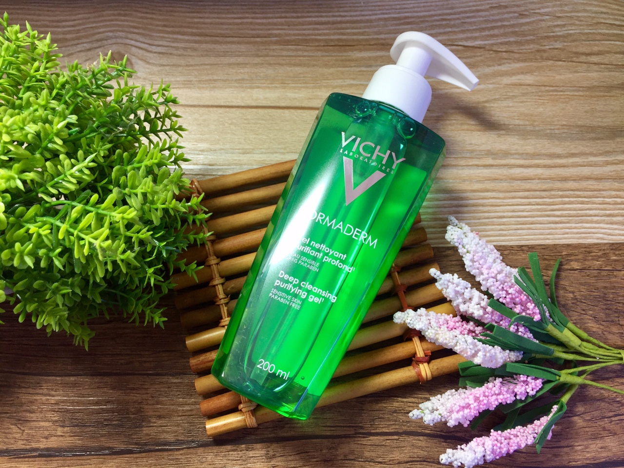 Gel rửa mặt ngăn ngừa mụn Vichy Normaderm Deep Cleansing Purifying Gel 400ml