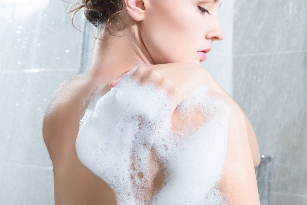 Sữa Tắm Armaf Club De Nuit Intense Woman Shower Gel