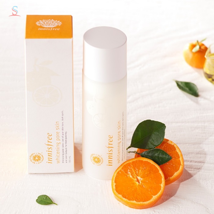 Nước hoa hồng trắng da Innisfree whitening pore skin 1