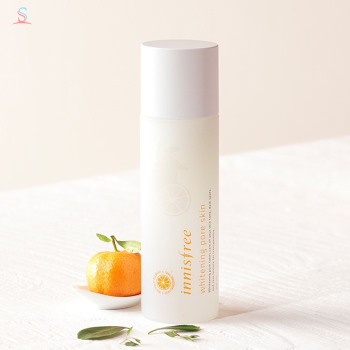 Nước hoa hồng trắng da Innisfree whitening pore skin 2