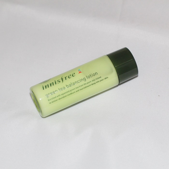 Bộ Kit 4 món dưỡng da Innisfree Green Tea Special Kit 5