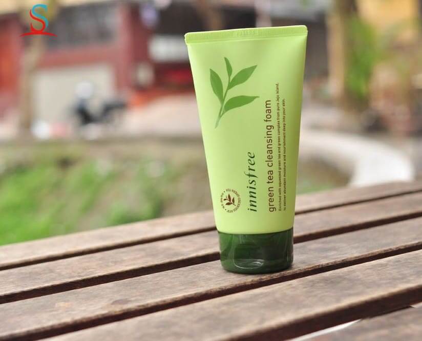 Sữa rửa mặt trà xanh Innisfree Green Tea Pure Cleansing